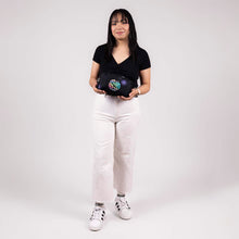 Cargar imagen en el visor de la galería, Kit Escolar Chenson 1818: Mochila, Lonchera y Lapicera - 1866004-KC3