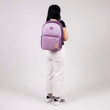 Cargar imagen en el visor de la galería, Kit Escolar Chenson 1818: Mochila, Lonchera y Lapicera - 1866199P-KC3