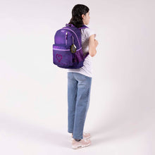 Cargar imagen en el visor de la galería, Kit Escolar Chenson para Niña Descendientes Disney: Mochila, Lonchera y Lapicera - DS66409-KC3